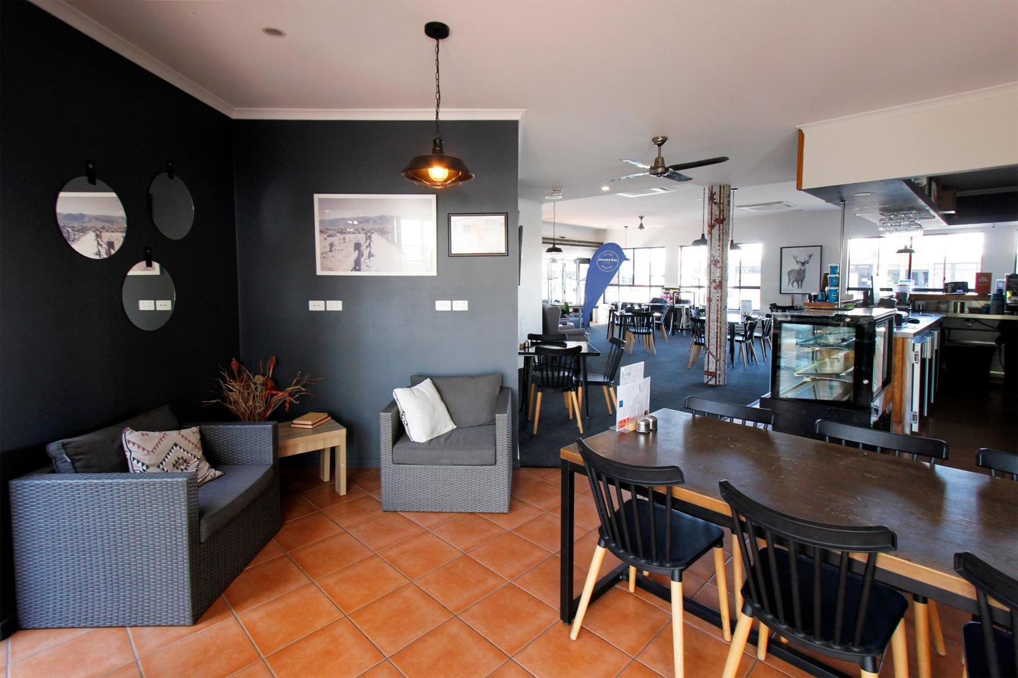 רוקהמפטון Coffee House Apartment Motel מראה חיצוני תמונה