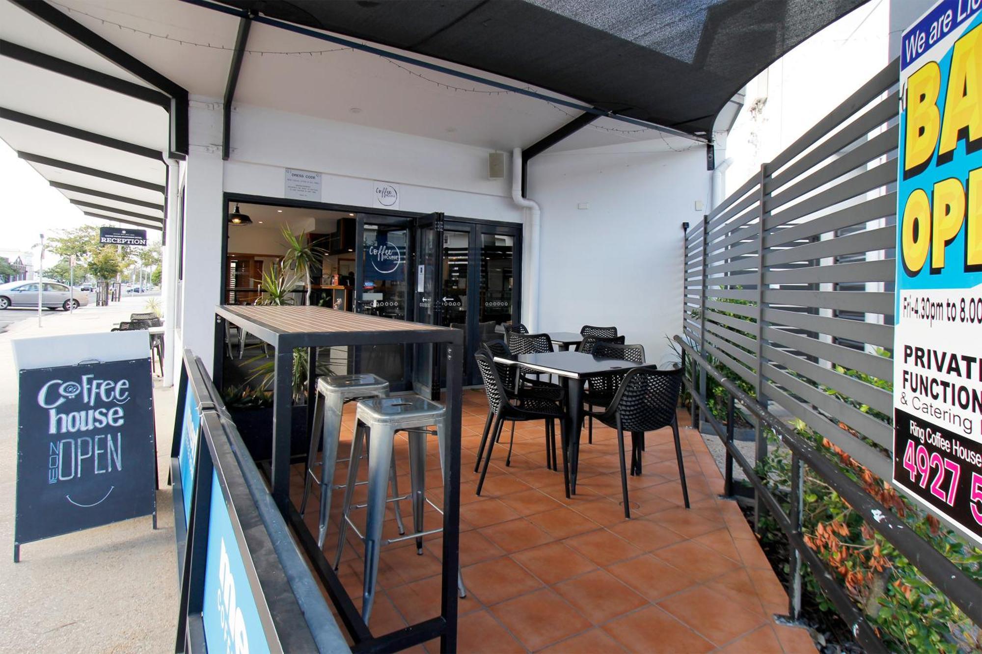 רוקהמפטון Coffee House Apartment Motel מראה חיצוני תמונה
