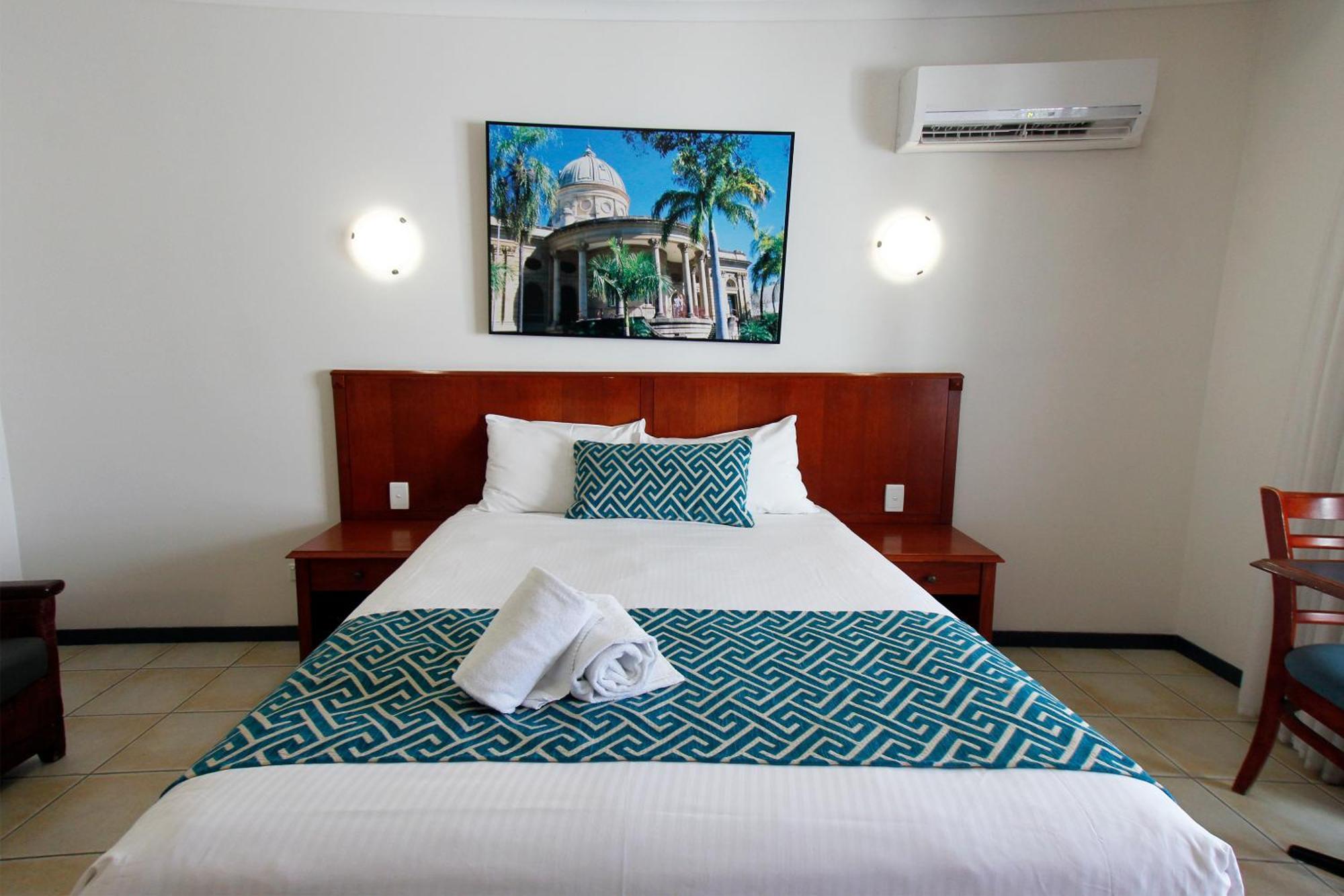 רוקהמפטון Coffee House Apartment Motel מראה חיצוני תמונה