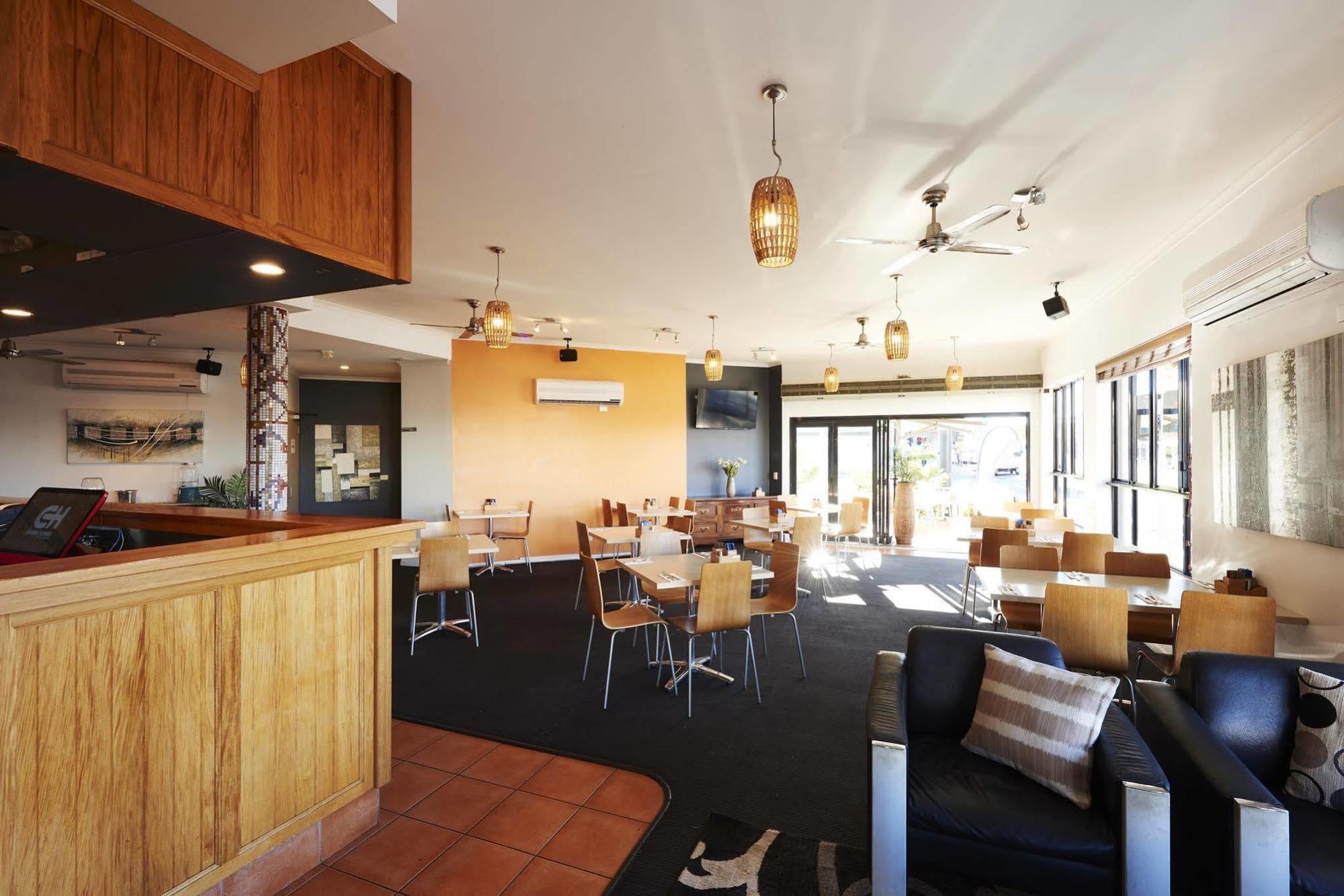 רוקהמפטון Coffee House Apartment Motel מראה חיצוני תמונה